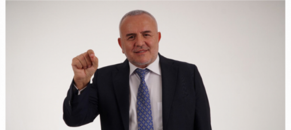 Adil Türkiye Partisi Genel Başkan Yardımcısı Emrah Ak, 