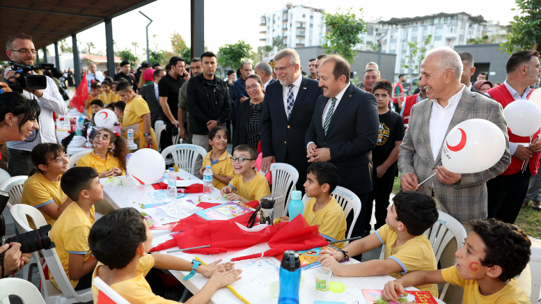 Akdeniz Belediye Başkanı  GÜLTAK; “KIZILAY’IMIZ DÜNYANIN DÖRT BİR YANINDA YARDIMA KOŞUYOR” - TÜRKİYE - İnternetin Ajansı