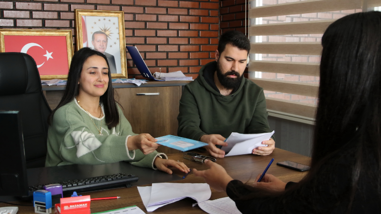 AKDENİZ BELEDİYESİNİN EĞİTİM DESTEĞİNDE İLK TAKSİT HESAPLARA YATIRILIYOR - TÜRKİYE - İnternetin Ajansı