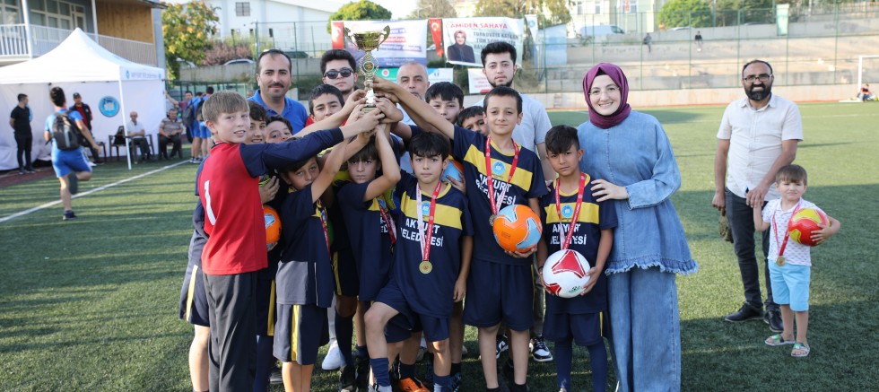 AKYURT’TA KUPALAR SAHİBİNİ BULDU