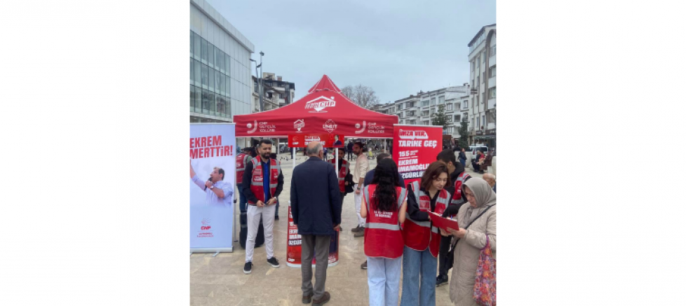 ALTINORDU İLÇE BAŞKANI BULUT GÜRSOY: “HALK DEMOKRASİDEN VAZGEÇMİYOR, SADECE DÜN 3.700’ÜN ÜZERİNDE İMZA DESTEĞİ ALDIK” - GÜNDEM - İnternetin Ajansı