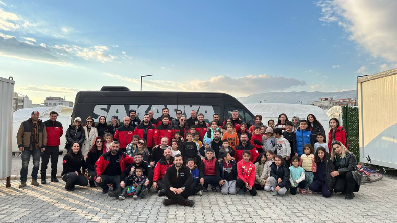 Asrın felaketinin ilk yıldönümünde yine acının merkezine indiler: “Bu acıyı en iyi yaşayan anlar…” - TÜRKİYE - İnternetin Ajansı