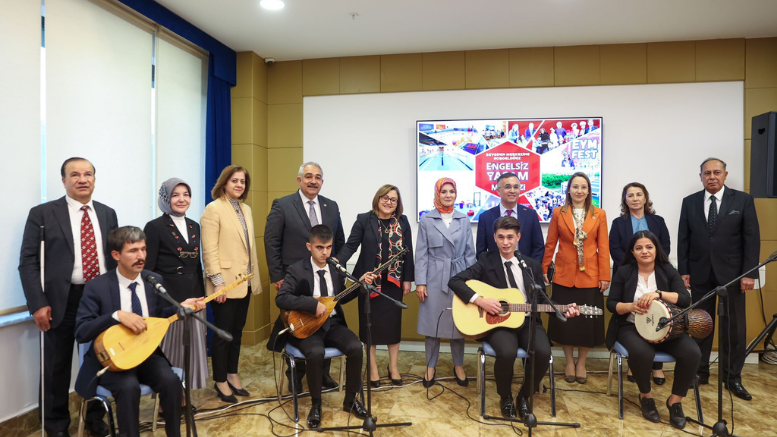 BAKAN GÖKTAŞ, BÜYÜKŞEHİR BELEDİYESİ’NİN SOSYAL PROJELERİNİ BAŞARILI BULDU - TÜRKİYE - İnternetin Ajansı