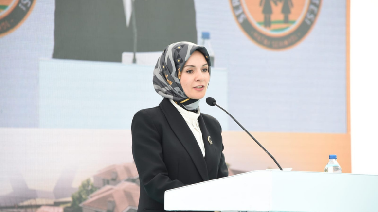 BAKANLAR ÖZHASEKİ VE GÖKTAŞ, BABATORUN KÖYÜ KONUTLARI ANAHTAR TESLİM  TÖRENİNE ve ÇOCUK EVLERİ TEMEL ATMA TÖRENİNE KATILDI - TÜRKİYE - İnternetin Ajansı