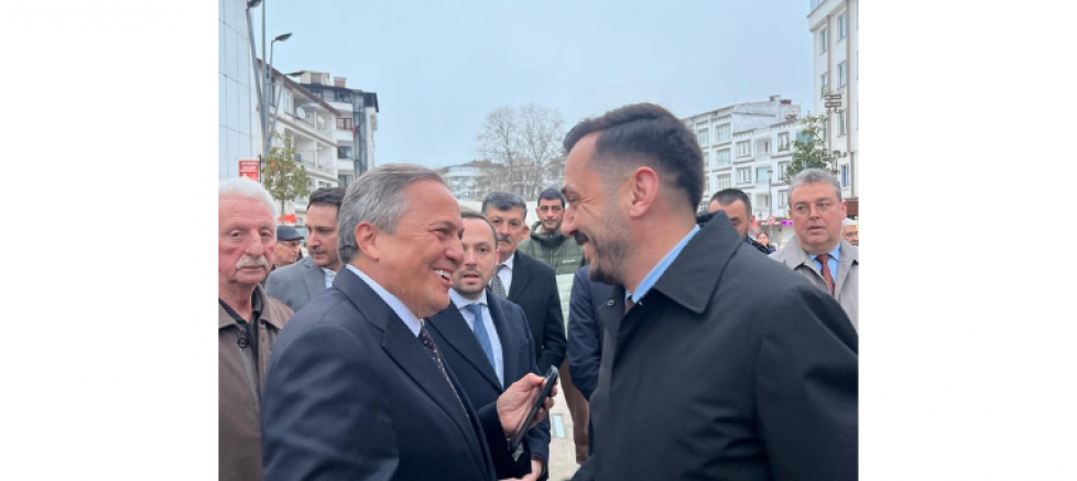 BAŞKAN BULUT GÜRSOY: “BAYRAMIN COŞKUSUNU HALKIMIZLA PAYLAŞTIK, EKREM İMAMOĞLU İÇİN İMZALARI ATTIK” - GÜNDEM - İnternetin Ajansı