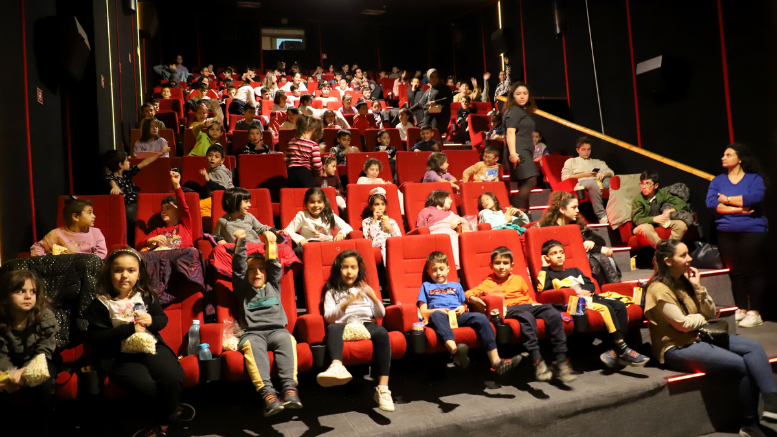 Başkan Esen’den Çocuklara “Atatürk” Filmi Sürprizi - TÜRKİYE - İnternetin Ajansı