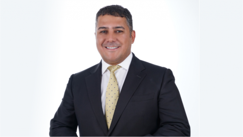 BAŞKAN MUTLU: ANAYASA SİYASETÇİLERİN OY DEVŞİRME YERİ DEĞİL!