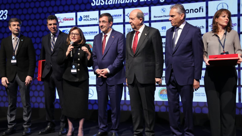 BAŞKAN ŞAHİN İSTANBUL EKONOMİ ZİRVESİ’NE KATILDI - TÜRKİYE - İnternetin Ajansı