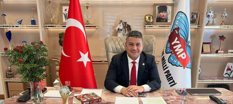 BAŞKAN TEOMAN MUTLU: YERLİ VE MİLLİ PARTİ OLARAK TÜRK FUTBOLUNDA KÖKLÜ DEĞİŞİMLERE GİDECEĞİZ! - GÜNDEM - İnternetin Ajansı