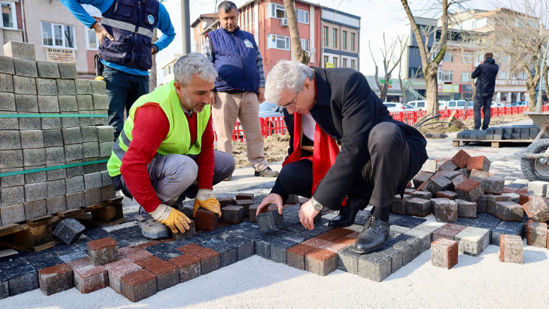 Başkan Yüce: “Şehrin kalbindeki ticareti hızlandıracak sosyal bir alan inşa ediyoruz” - TÜRKİYE - İnternetin Ajansı