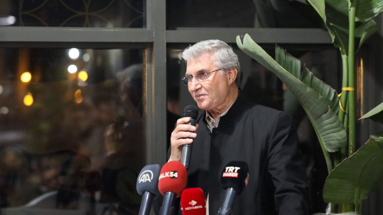 Başkan Yüce Şiir  Meclisi’nde: “Şiir hissetmek, kalbe dokunmaktır” - TÜRKİYE - İnternetin Ajansı