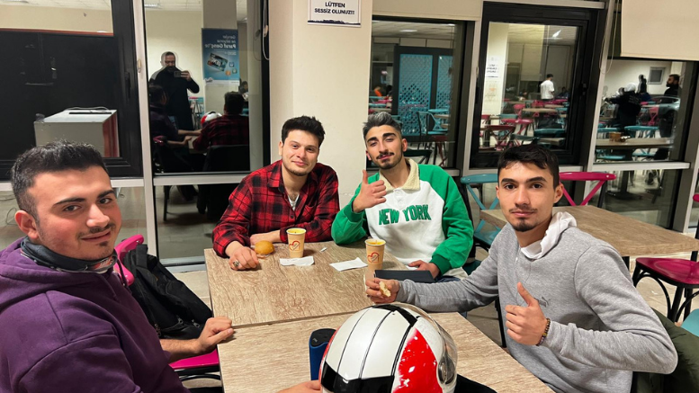 Belediyeden üniversite öğrencilerine çorba ikramı - TÜRKİYE - İnternetin Ajansı