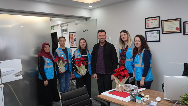 Beyaz Masa Ekiplerinden Dünya Diş Hekimleri Gününde Anlamlı Ziyaret - TÜRKİYE - İnternetin Ajansı