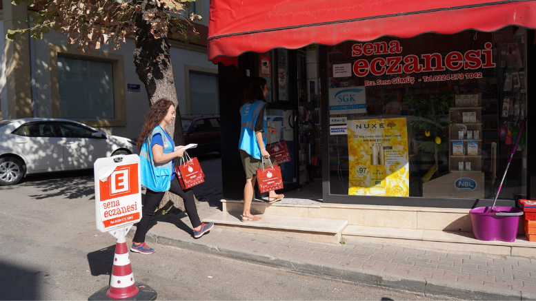 Beyazmasa Ekipleri BüyükAile Çerçevesinde Dünya Eczacılık Gününde Eczacılarla Birlikte - TÜRKİYE - İnternetin Ajansı