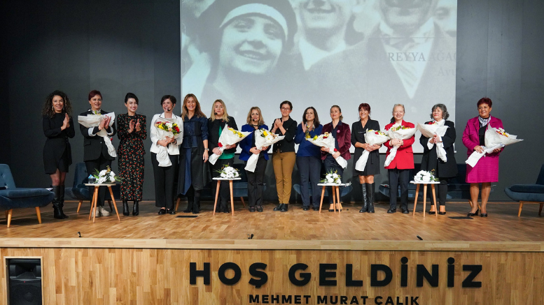 BEYLİKDÜZÜ’NDEKİ KADINLAR DÜNYA KADIN HAKLARI GÜNÜ’NDE BİR ARAYA GELDİ - TÜRKİYE - İnternetin Ajansı