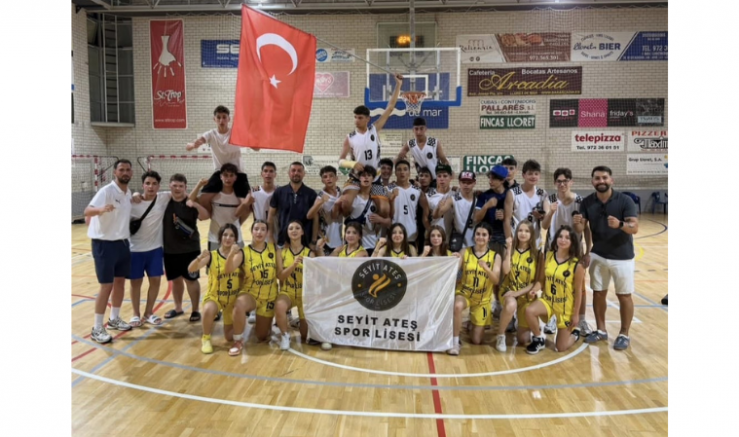Burak Tahir Ateş: Barcelona'da Ay Yıldızlı Gurur - GÜNDEM - İnternetin Ajansı