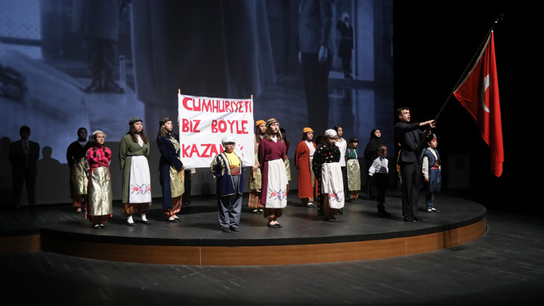 BÜYÜKŞEHİR, 100’ÜNCÜ YILINDA CUMHURİYET DÖNEMİ GAZİANTEP ULUSLARARASI SEMPOZYUMU DÜZENLEDİ - TÜRKİYE - İnternetin Ajansı