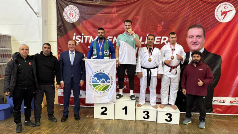 Büyükşehir sporcusundan gümüş madalya - TÜRKİYE - İnternetin Ajansı