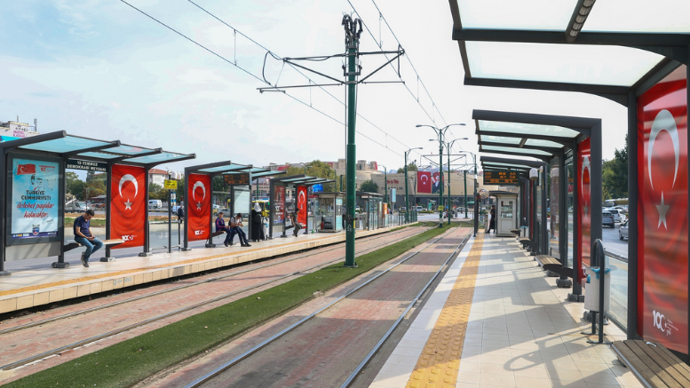 BÜYÜKŞEHİR’DEN 100. YILDA 100 BİN BAYRAK! - TÜRKİYE - İnternetin Ajansı