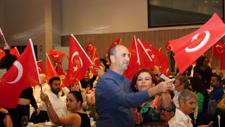 Çeşme Belediyesi'nden öğretmenlere geleneksel yemek - TÜRKİYE - İnternetin Ajansı