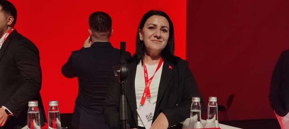 CHP Bağlar İlçe Başkanı Çiğdem Özturan Kurt: 