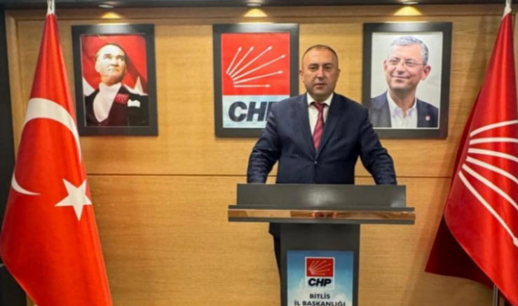CHP Bitlis Merkez İlçe Başkanı Rahmetullah Ak: “Gençlerimizin Geleceği Belirsizliklere Teslim Edilemez” - GÜNDEM - İnternetin Ajansı