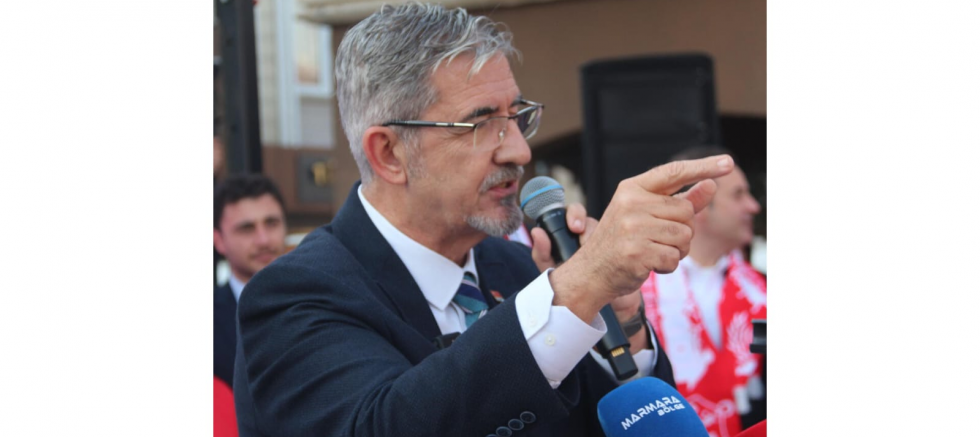 CHP’li Köybaşı, birinci yılında deprem felaketinde yaşamını yitirenleri andı.  AYNI ACILARI BİR DAHA YAŞAMAYALIM - GÜNDEM - İnternetin Ajansı