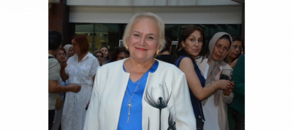 CUMHURİYET HALK PARTİSİ MANİSA İL KADIN KOLLARI BAŞKANI GÜLBAHAR TAHMİLCİ’DEN ŞEHİTLER HAFTASI MESAJI: “ŞEHİTLERİMİZİN FEDAKÂRLIĞI, CUMHURİYET KADINLARININ YÜREĞİNDE YAŞIYOR” - GÜNDEM - İnternetin Ajansı