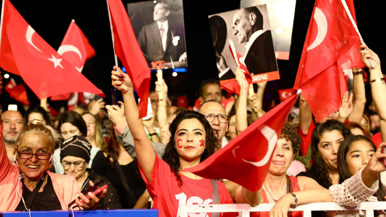 CUMHURİYETİMİZİN 100.YILI DİDİM’DE COŞKU İLE KUTLANDI - TÜRKİYE - İnternetin Ajansı