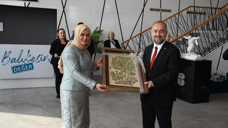 Cumhuriyet’in 100. yılına özel Zirve Eserler Sergisi - TÜRKİYE - İnternetin Ajansı