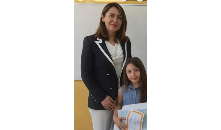 Efsun Türkmen Erol: “Her Çocuğun Gülümseyerek Aldığı Karne, Aydınlık Bir Türkiye Umududur” - GÜNDEM - İnternetin Ajansı