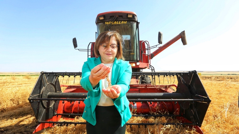 GAZİANTEP BÜYÜKŞEHİR, TARIMSAL ÜRETİME DESTEĞİNİ SÜRDÜRÜYOR - TÜRKİYE - İnternetin Ajansı