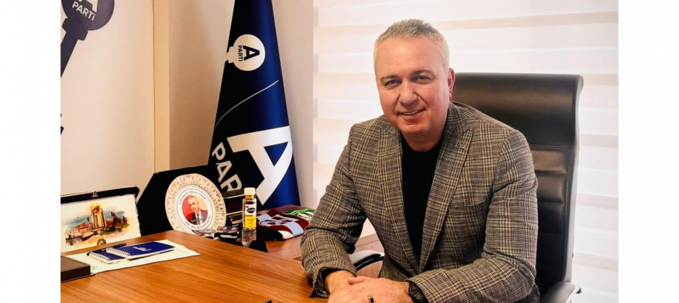 İsmail Kaya: Babalarımız Aileye Güven Veren En Kıymetli Dayanaklarımızdır - GÜNDEM - İnternetin Ajansı