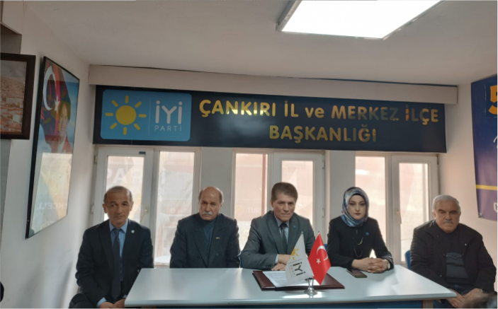 İYİ PARTİLİ AKBAŞ’TAN TUTUKLU GAZETECİLER İLE İLGİLİ BASIN AÇIKLAMASI: MİLLİYETÇİLİĞİ SAVUNMAYA DEVAM EDECEĞİZ - GÜNDEM - İnternetin Ajansı
