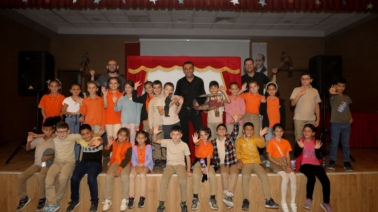 ‘Karagöz Göklerde’ binlerce  öğrenciyle buluşuyor - TÜRKİYE - İnternetin Ajansı