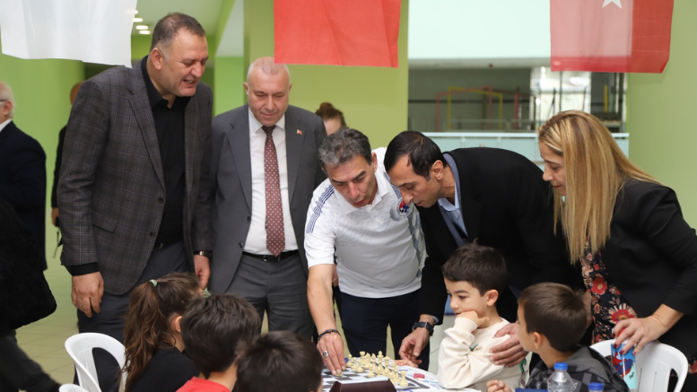 Kartal Belediyesi 10 Kasım Atatürk Kupası Satranç Turnuvası’nda Hamleler Yarıştı - TÜRKİYE - İnternetin Ajansı
