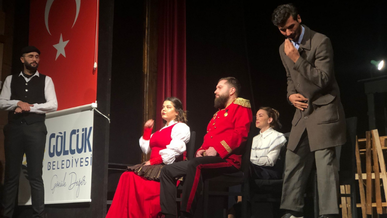 KERVANSARAY'DA TİYATRO KEYFİ SÜRÜYOR - TÜRKİYE - İnternetin Ajansı