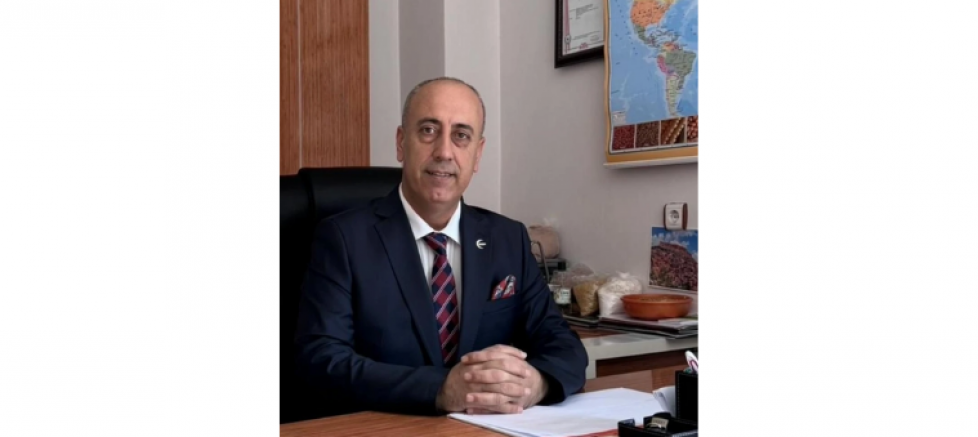 Mahmut Özer: “Anayasa ve İnfaz Düzenlemeleri, Siyasi Gündemle Değil, Hukuki İlke ve Toplumsal İhtiyaçlarla Belirlenmelidir” - GÜNDEM - İnternetin Ajansı