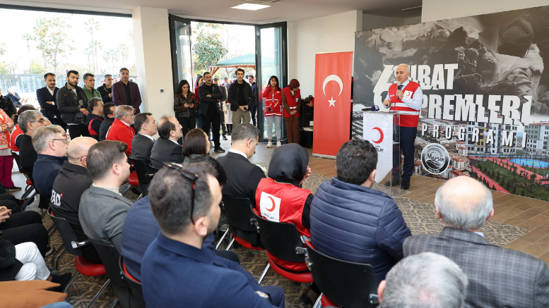 MERSİNİN ÖNCELİĞİ KENTSEL DÖNÜŞÜM OLMALIDIR - TÜRKİYE - İnternetin Ajansı