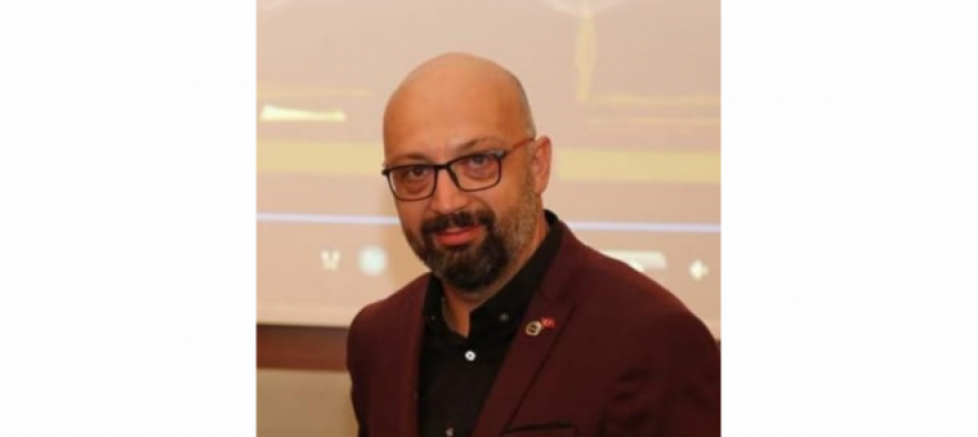 MUSTAFA ÜSTÜN: “KADİR GECESİ, YALNIZCA MANEVİYAT DEĞİL, SORUMLULUK BİLİNCİNİN DE GECESİDİR” - GÜNDEM - İnternetin Ajansı