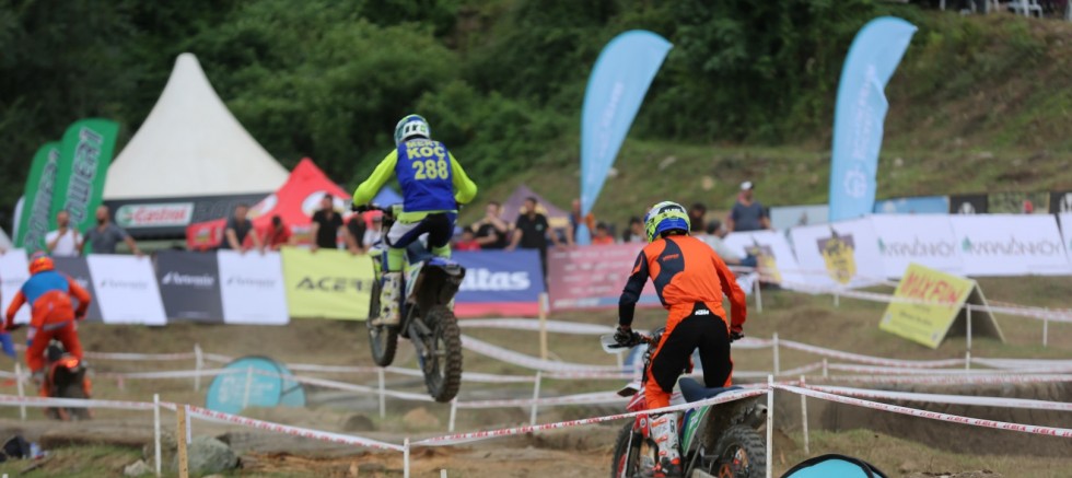 Nefesleri kesen şampiyona sona erdi