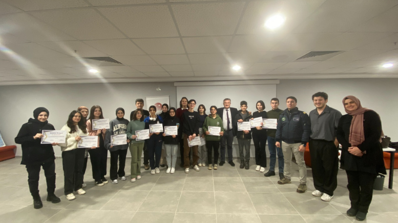 Orhangazili Gençler Uçtu - TÜRKİYE - İnternetin Ajansı