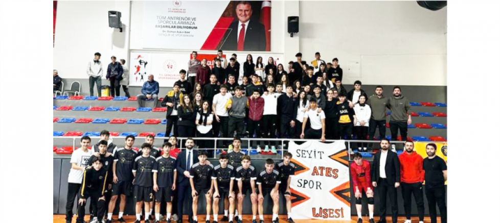 Özel Seyit Ateş Spor Lisesi, Futsal Alanında da Zirveye Oynuyor - GÜNDEM - İnternetin Ajansı