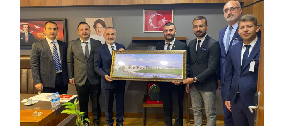 PROF. DR. AKALIN: ÜRETİMİ DESTEKLEMEK EKONOMİK KRİZDEN ÇIKIŞIN ANAHTARIDIR - GÜNDEM - İnternetin Ajansı