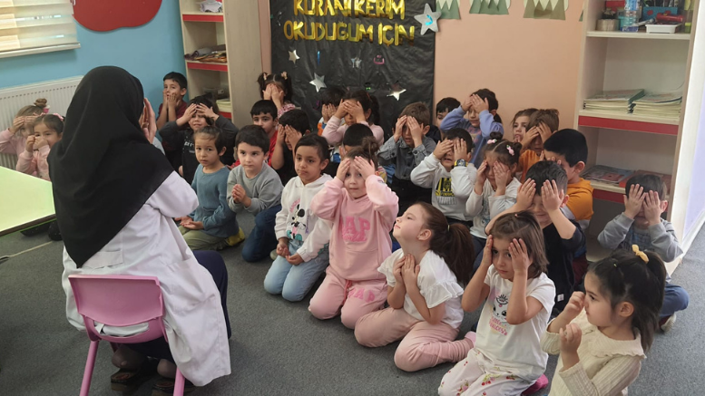 Pursaklar’da Minik Eller Filistin için Duaya Kalktı - TÜRKİYE - İnternetin Ajansı