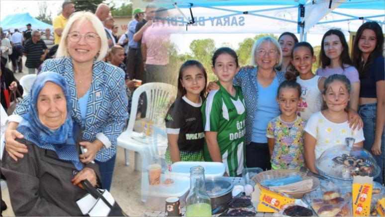 "CHP Tekirdağ Milletvekili Nurten Yontar, Küçükyoncalı Mahallesi'ndeki 6. Keşkek Şenliği'ne Katıldı"