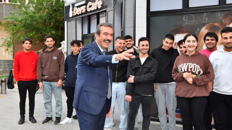 Soner Çetin gençlerle buluştu - TÜRKİYE - İnternetin Ajansı