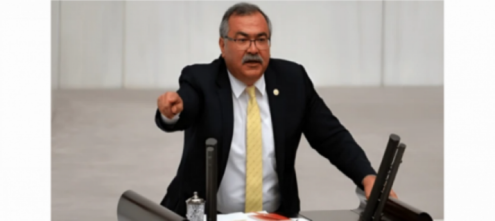 SÜLEYMAN BÜLBÜL: “İLKESİZ SAVRULMALAR TARİHİN HAFIZASINDAN SİLİNMEZ” - GÜNDEM - İnternetin Ajansı