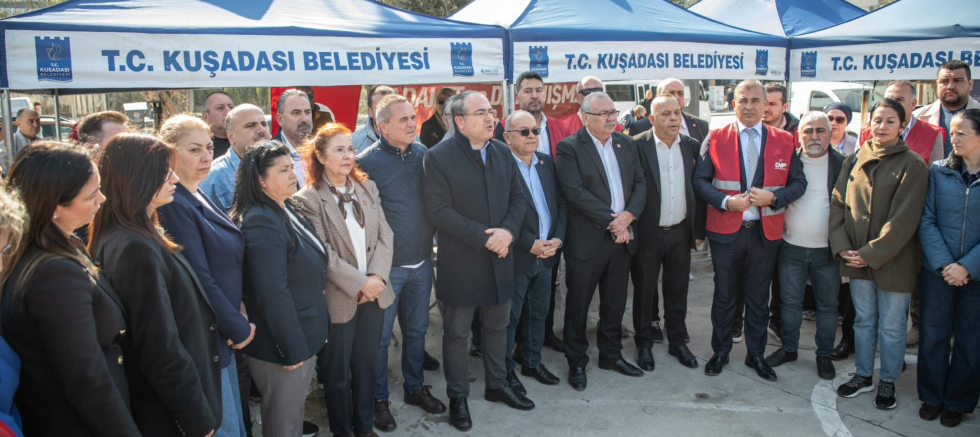 Süleyman Bülbül: Kuşadası’nda Demokrasi Nöbetiyle Hukuksuzluğa Tepki - GÜNDEM - İnternetin Ajansı