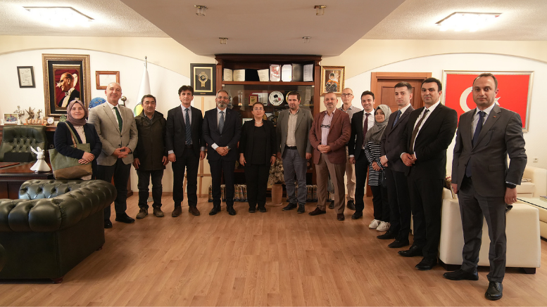 TARSUS BELEDİYESİ MANTAR ÜRETİM SERALARI VE MEYVE/SEBZE KURUTMA VE PAKETLEME TESİSİ İLE UZMANLARDAN TAM NOT ALDI - TÜRKİYE - İnternetin Ajansı